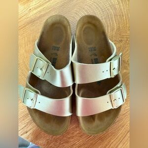 Gold/champagne Birkenstock Arizona Burke-Flor 39